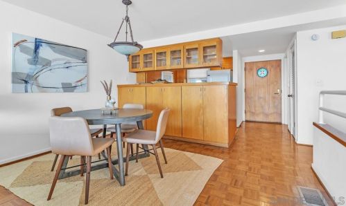 2926 Kellogg St, San Diego, CA 92106-3555