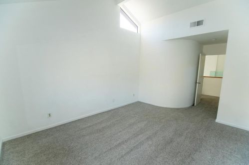 6319 Caminito Del Pastel, San Diego CA  92111-6825 exterior