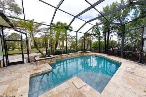 131 Falkirk St, Fort Myers Beach, FL 33931-4221