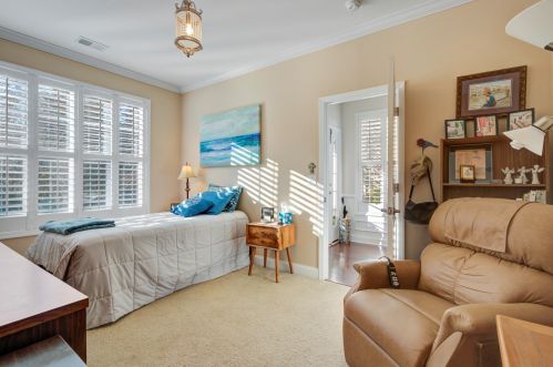 2096 Promenade Ct, Mount Pleasant SC  29466-7231 exterior