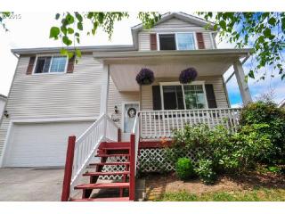 51671 6th St, Scappoose, OR 97056-4505