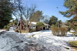 7280 Bayview Rd, Southold, NY 11971-4049