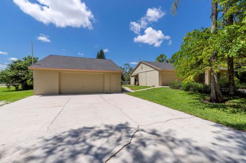 16886 Cornwall Dr, Town Of Loxahatchee Groves, FL 33470-4010