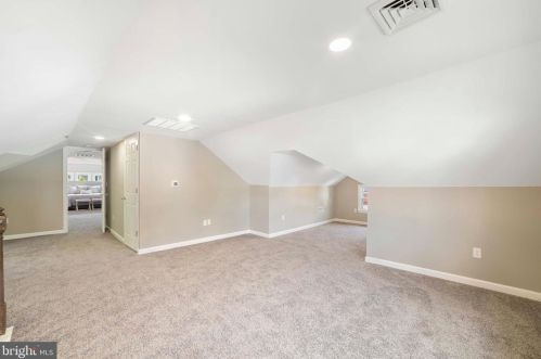 430 Manor Rd, Beverly NJ  08010-1028 exterior