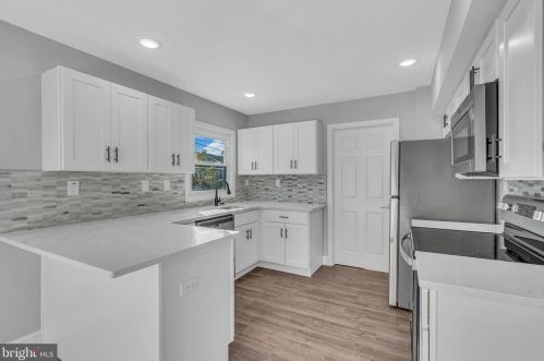 24 Perennial Ln, Willingboro NJ  08046-2623 exterior