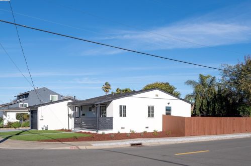 26184 Stanwood Ave, Hayward CA  94544-2736 exterior