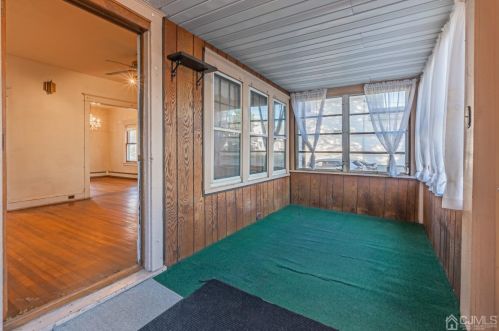 41 Ford Ave, Perth Amboy NJ  08863-1604 exterior