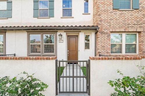 8417 Forest Park St, Chino, CA 91708-9377
