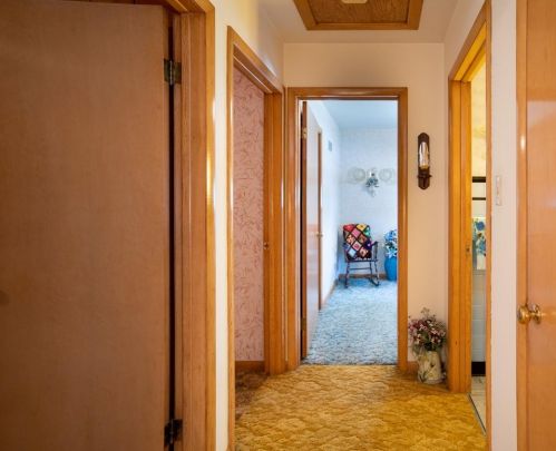 917 Jefferson St, West Bend WI  53090-1419 exterior