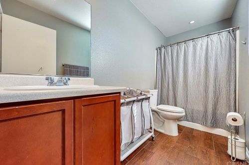 43123 Fleetwood Dr, Lancaster CA 93535-5213 exterior