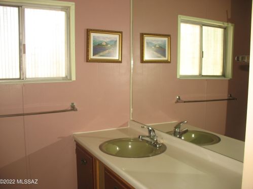 5425 Lazy S St, Tucson AZ  85713-6304 exterior