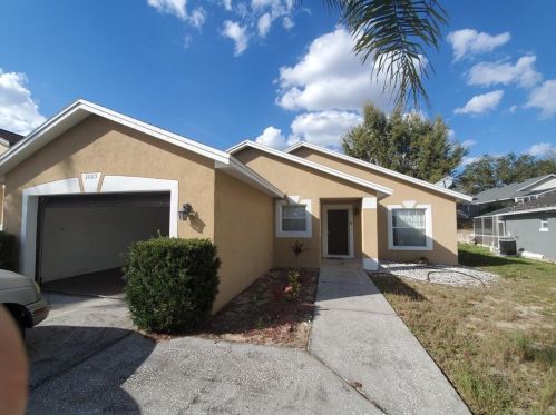 3005 Bloomsbury Dr, Kissimmee, FL 34747-1616