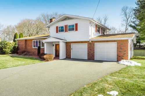524 Church St, Hartford, CT 06111-5004
