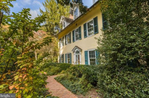 569 Conestoga Rd, Ithan, PA 19085-1301