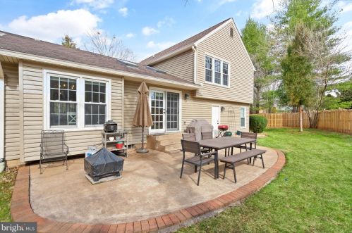 816 Anne St, Leesburg VA  20175-3426 exterior