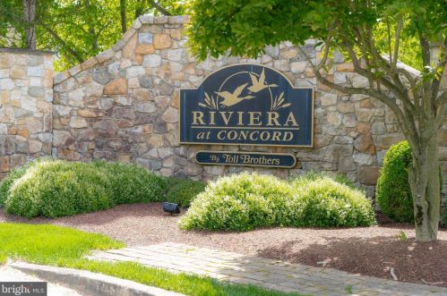 26 Cassin Hill Rd, Boothwyn, PA 19060-1321