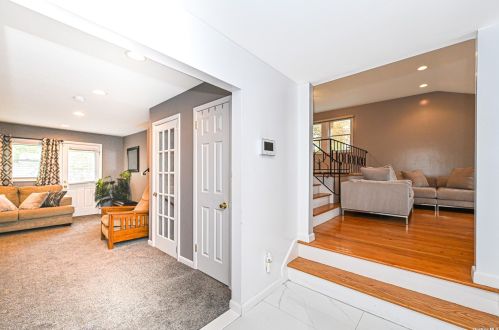 538 Bedford Ave, Hempstead, NY 11553-2100