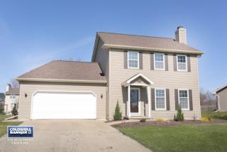 1033 Southfield Dr, Menasha, WI 54952-9450