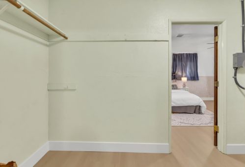 9020 Grove St, Elk Grove CA  95624-2318 exterior