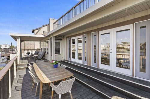 5067 Cabrillo Pt, Discovery Bay CA  94505-9483 exterior