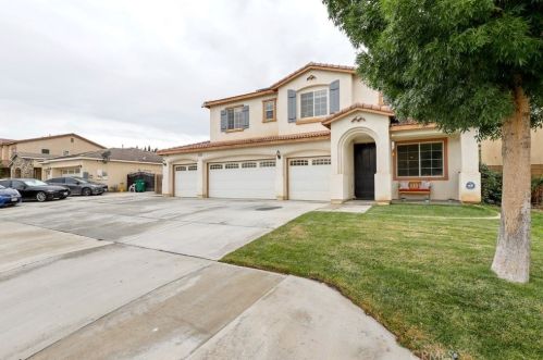 43719 Elena St, Lancaster, CA 93536-7166