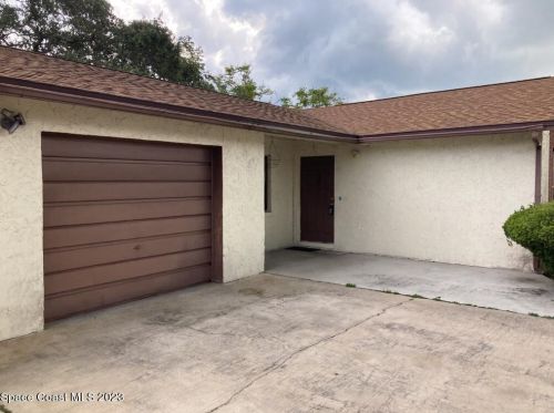 205 Pinedo Dr, Titusville FL  32780-5747 exterior