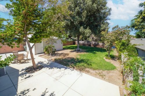 717 El Terino Ave, Modesto CA  95350-5630 exterior