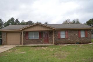 5123 Oakleaf Dr, Milton, FL 32571-9030