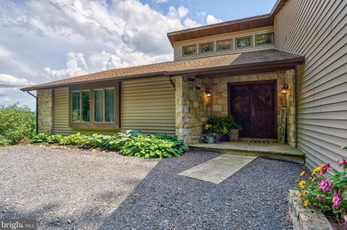 290 Willow Glen Rd, Siddonsburg, PA 17019-8949