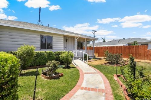 10680 Rossbo Ave, Riverside, CA 92505-1557