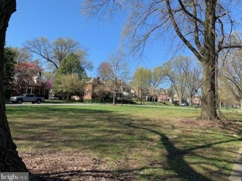 900 Bancroft Pkwy, Wilmington DE  19805-2642 exterior