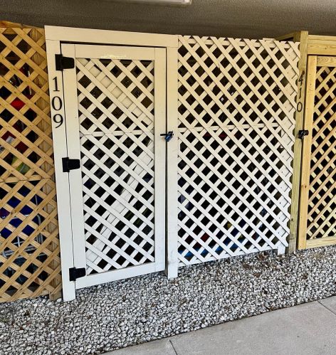 8000 Palmetto Dr, Isle Of Palms SC  29451-2879 exterior