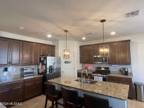 12097 Gadwall Dr, Marana, AZ