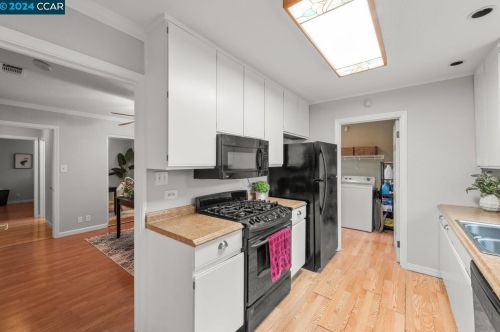 1580 Nicholas Dr, Concord, CA 94520-4226