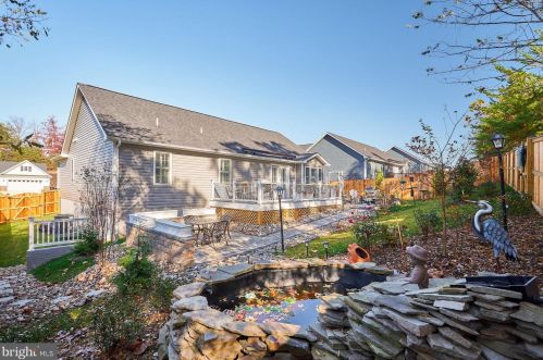 1201 Happy Ridge Dr, Front Royal VA  22630 exterior