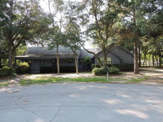 113 Live Oak Ct, Crestview, FL 32539-8311