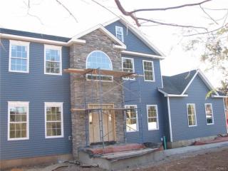 179 Old Haverstraw Rd, Congers, NY 10920-1609