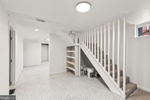 1922 Holly St, Harrisburg PA  17104-1916 exterior