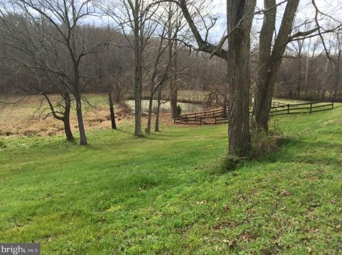 1791 Warrenton Rd, Fredericksburg VA  22406-4909 exterior