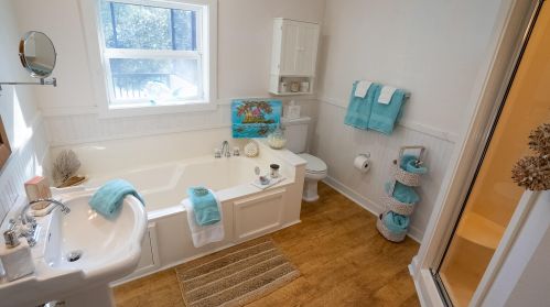 128 Darrell Ct, Freeport FL  32439-6668 exterior