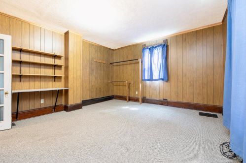 217 Spring Ave, Bellefontaine OH  43311-1803 exterior