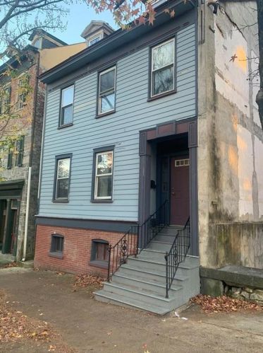 536 Northampton St, Easton, PA 18042-3517