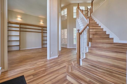 5608 New Castle Dr, Richardson, TX 75082-4006