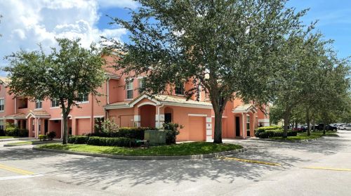 156 Peacock Blvd, Fort Pierce, FL 34986-4519