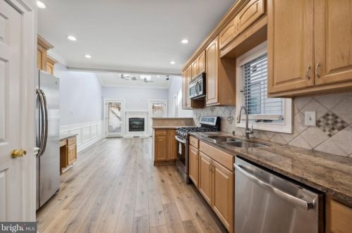 2434 Cumberland St, Philadelphia PA  19132-4120 exterior