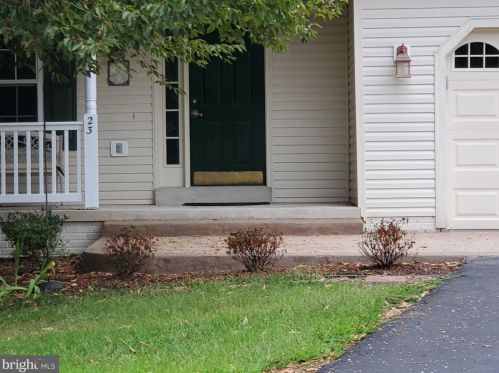 23 Donna Dale Dr, Fredericksburg, VA 22405-2836