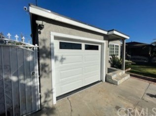 11708 Peach St, Lynwood, CA 90262-4251