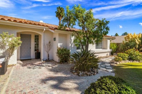 78720 Avenida La Fonda, La Quinta CA  92253-2805 exterior