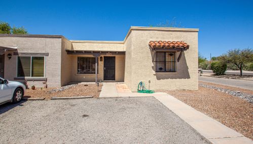 2764 Oakenshield Way, Tucson, AZ 85730-1327
