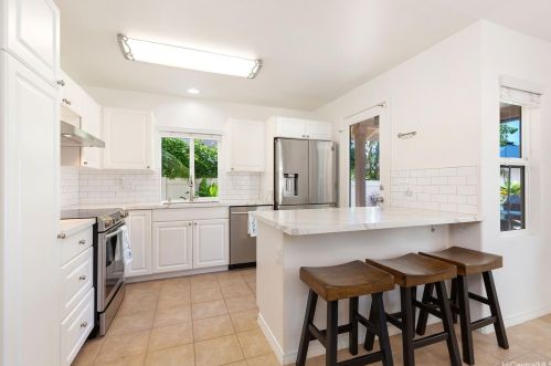 91-6417 Kapolei Pkwy, Ewa Beach HI  96706 exterior